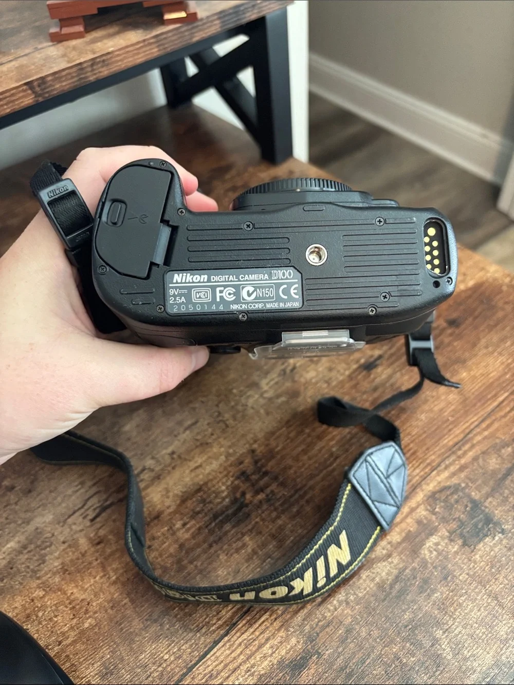 Nikon D100 Digital Camera Body Only